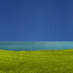 Wallpaper de primavera paisaje verde mar y luna de fondo