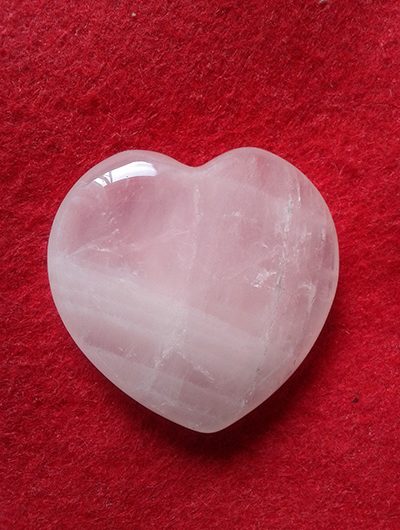 piedra del amor cuarzo rosa
